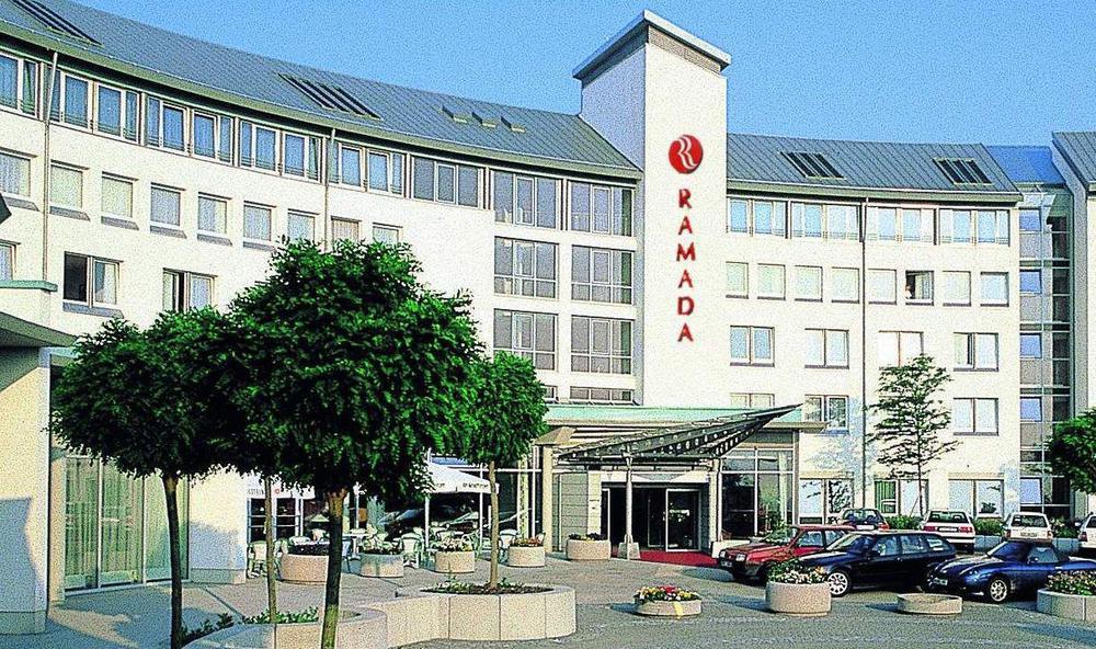 รามาดา บาย วินด์แฮม เดรสเดิน Hotel เดรสเดน ภายนอก รูปภาพ